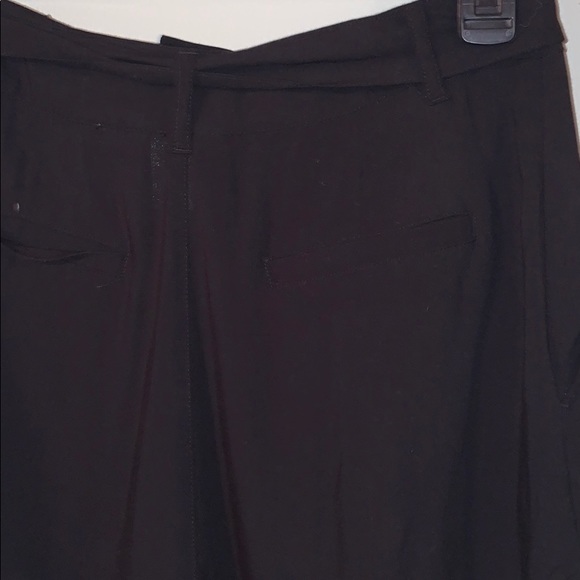 H&M Divided loose black fabric shorts - Picture 4 of 8
